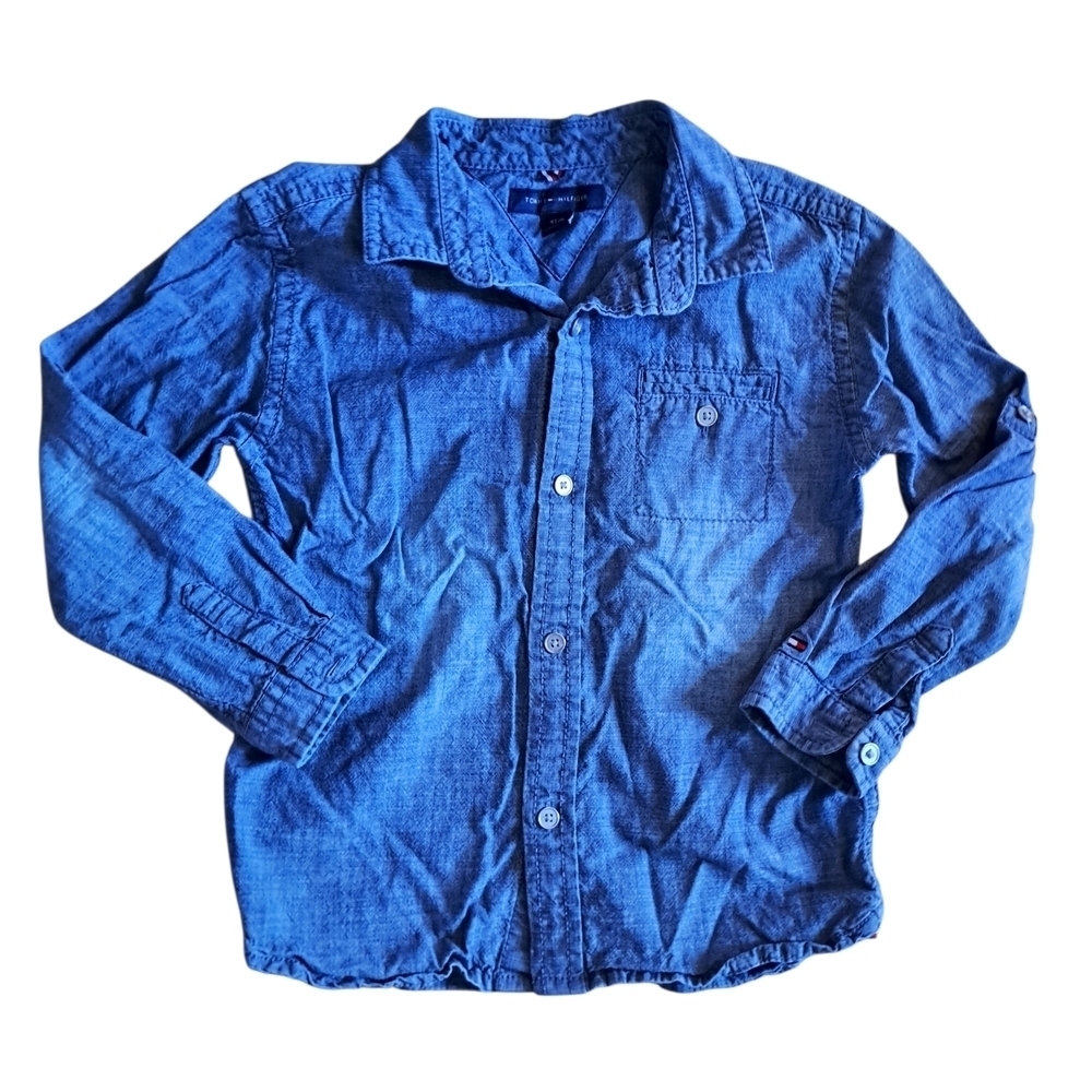 3/35$ Tommy Hilfiger Kids Indigo Button Down Shirt | Size 4T